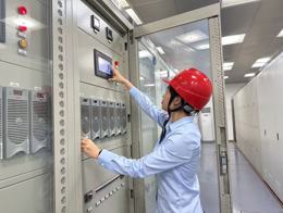 巾幗綻芳華 匠心寫青春